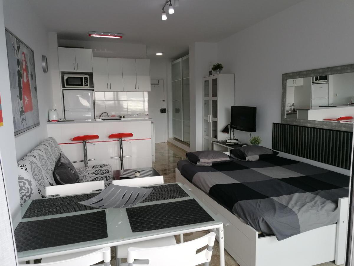 Estudio Castillo Santa Clara/Торремолинос Экстерьер фото